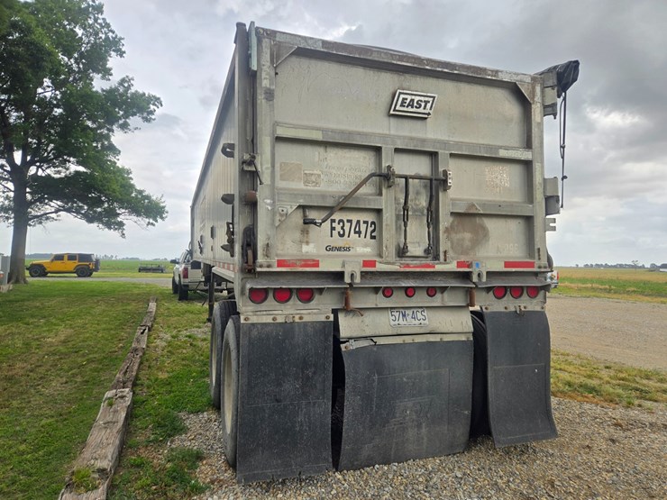#23255-•-2006-40'-east-manufacturing-end-dump-trailer-image-16