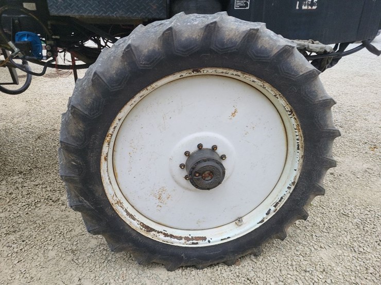 wilmar-765-sprayer-w/sprayer-trailer-image-47