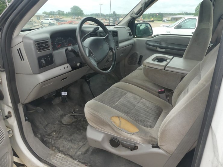 2001-ford-f250-image-9