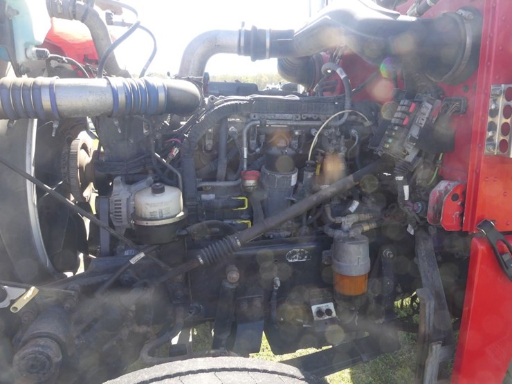 2017-peterbilt-389-image-9