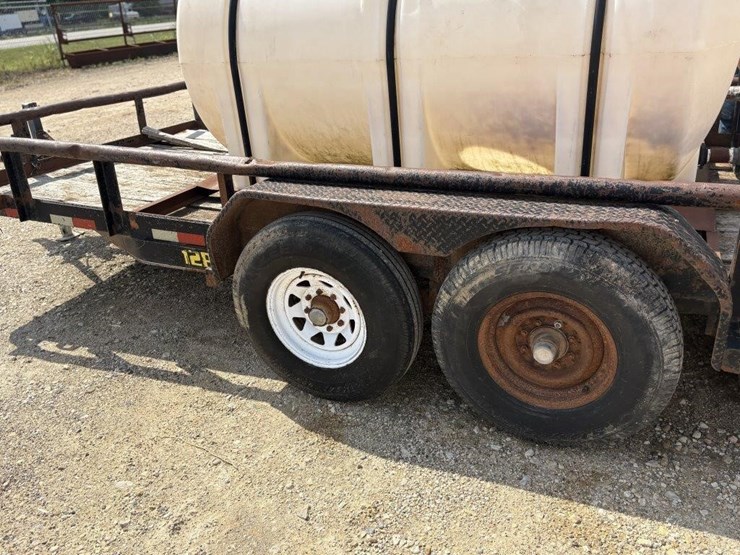 l2---big-tex-16'-trailer-with-water-tank-and-pump-image-8