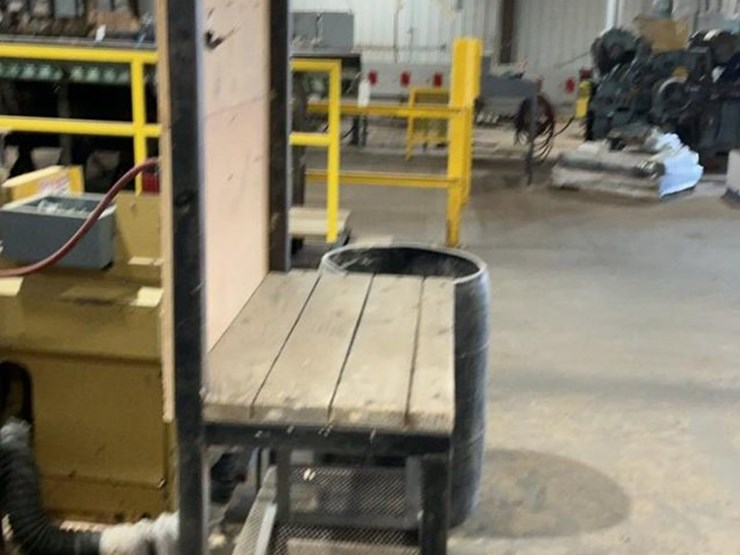 #135-•-steel-frame-workbench/shelf-image-5