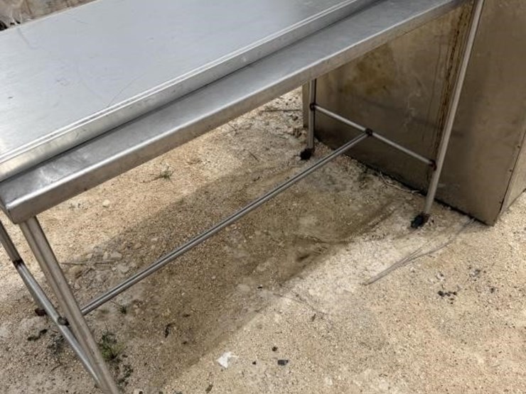 l3---cabinets/tables-image-3