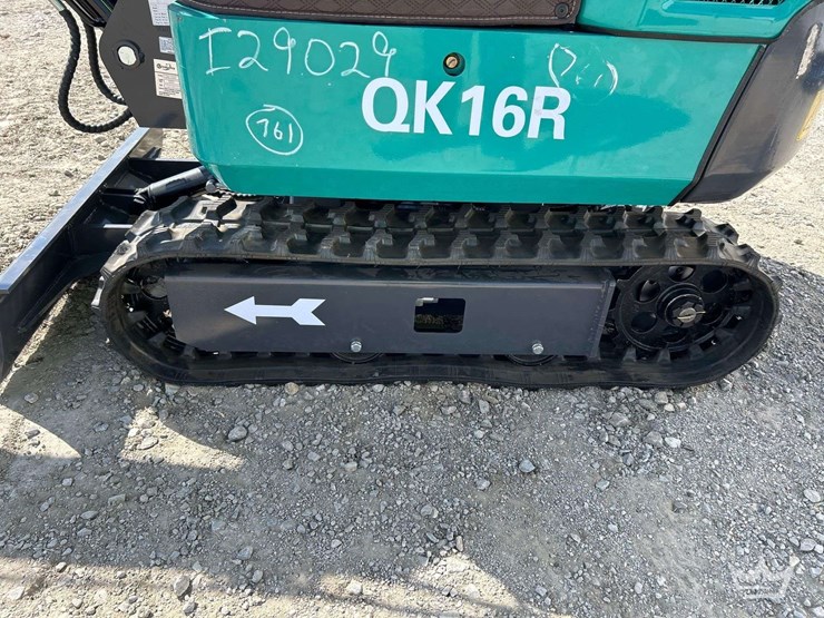 mini-excavator-image-20