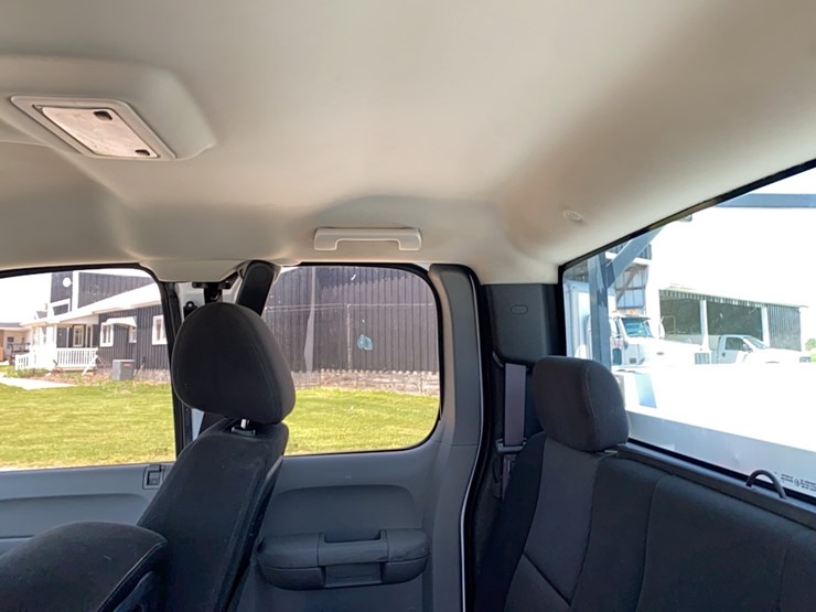 2013-chevrolet-2500-image-52