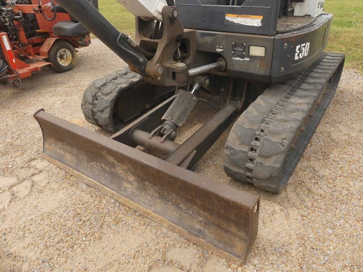 2019-bobcat-e50-image-7