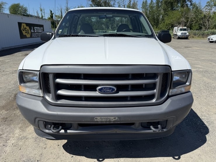 2002-ford-f250-xl-image-8