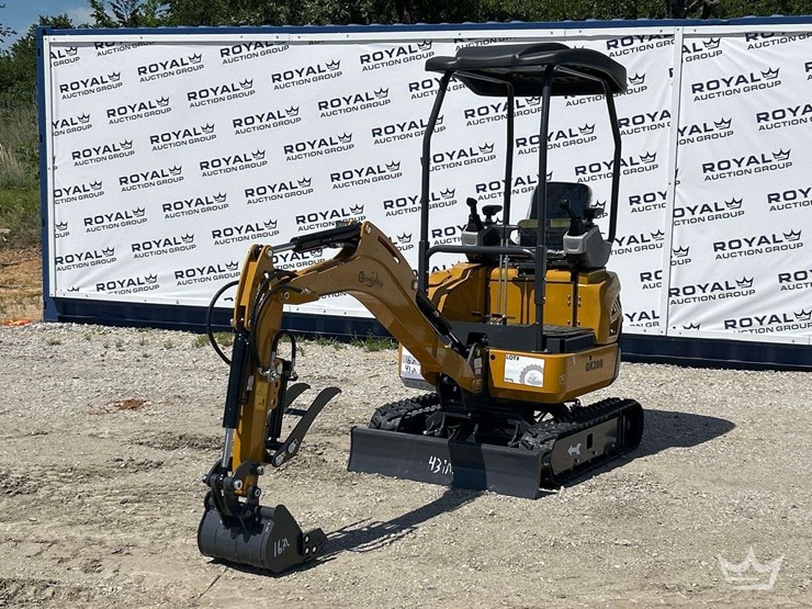 mini-excavator-image-1