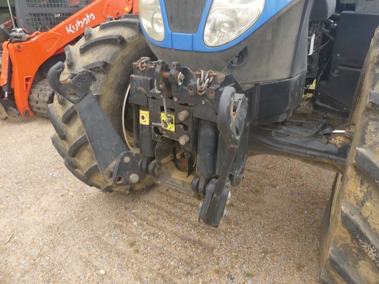 new-holland-t7.230-image-10