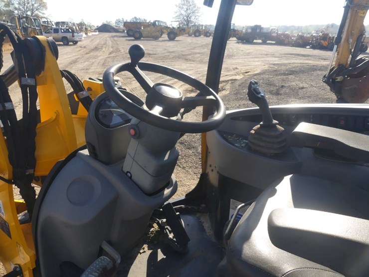 2023-jcb-407-image-14