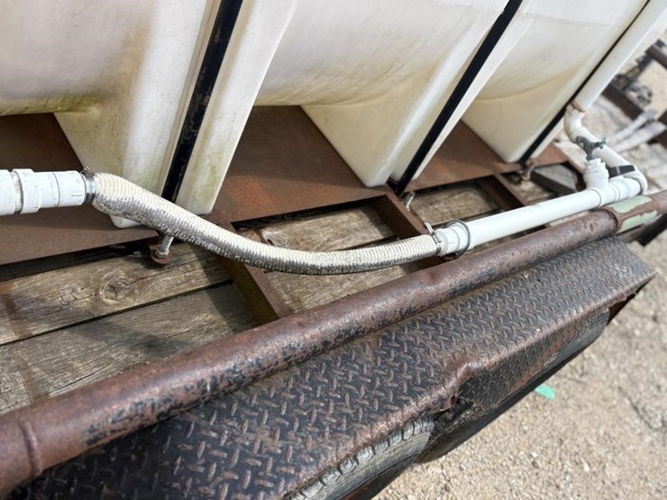 l2---big-tex-16'-trailer-with-water-tank-and-pump-image-11