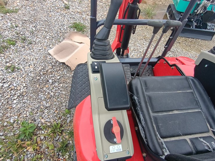 #24707-•-2025-agt-qk20r-mini-escavator-image-7