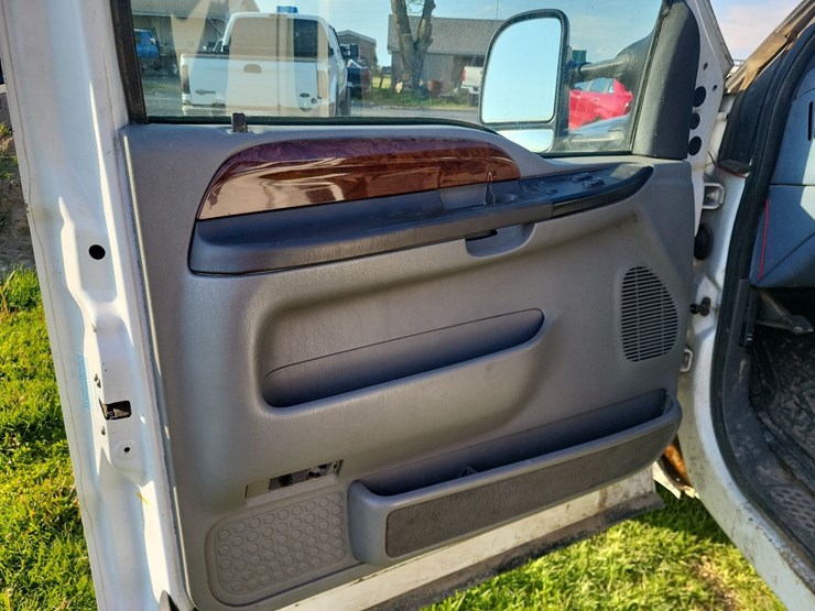 1999-ford-f350-image-38