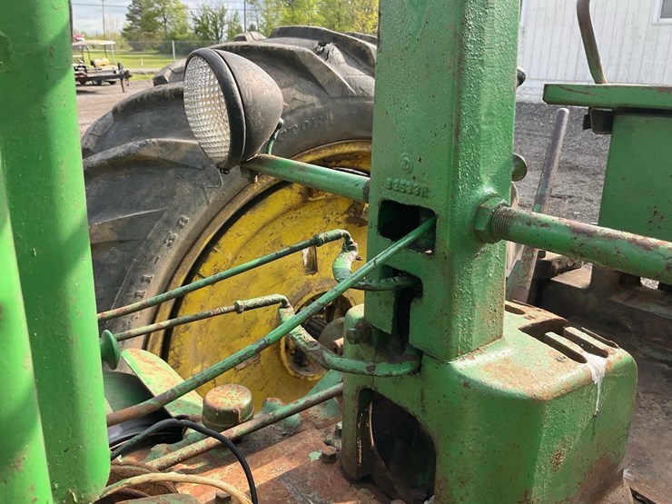 john-deere-b-image-33