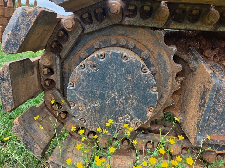 2022-liugong-excavator---only-318-hours-image-14