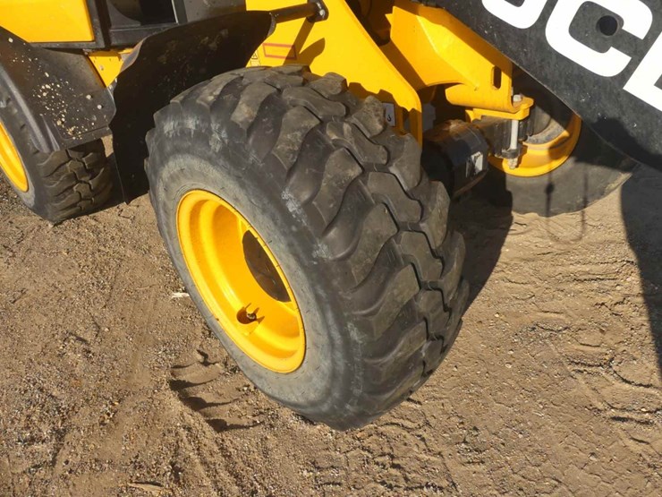 2023-jcb-407-image-9
