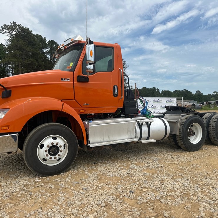 2023 INTERNATIONAL HX620