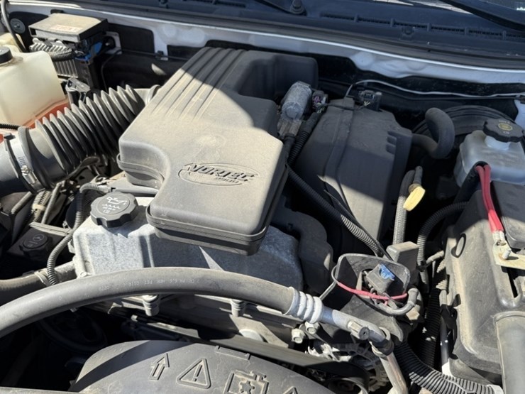 2008-chevrolet-colorado-image-13