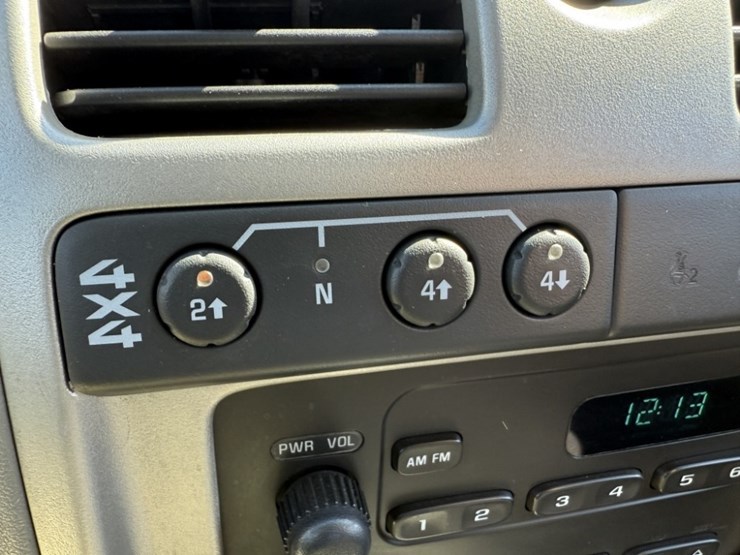 2008-chevrolet-colorado-image-30