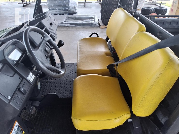 2022-john-deere-gator-xuv-835e-image-9