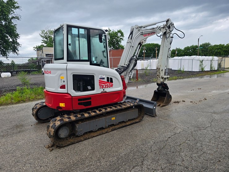 #24032-•-2024-takeuchi-tv350r-excavator-image-14