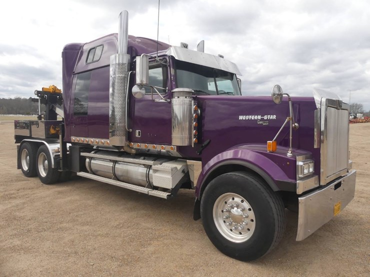 2001-western-star-4964ex-image-2