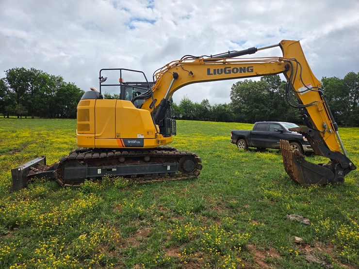 2022-liugong-excavator---only-318-hours-image-28