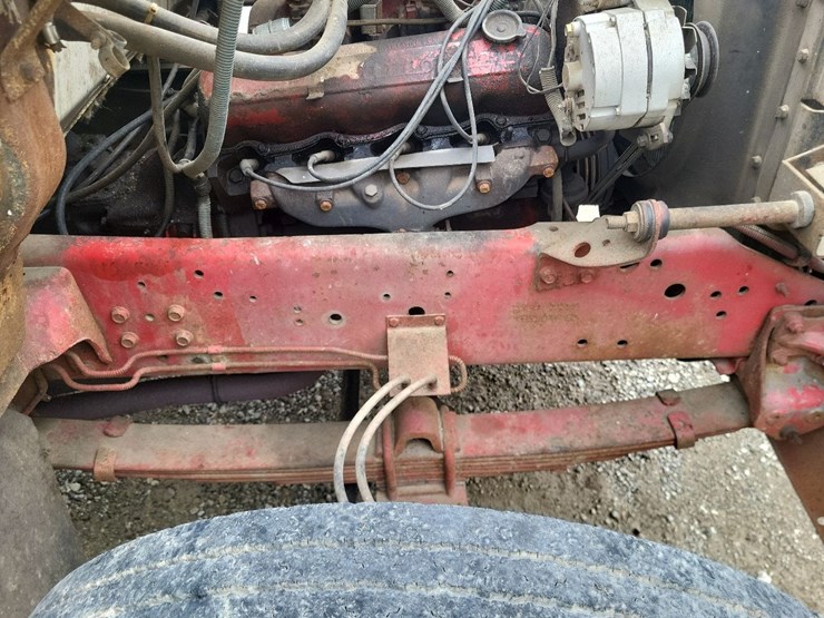 1982-international-1754-single-axle-grain-truck-image-71
