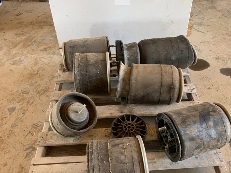 pallet-of-air-bags-and-120-gal-diesel-fuel-tank-image-1