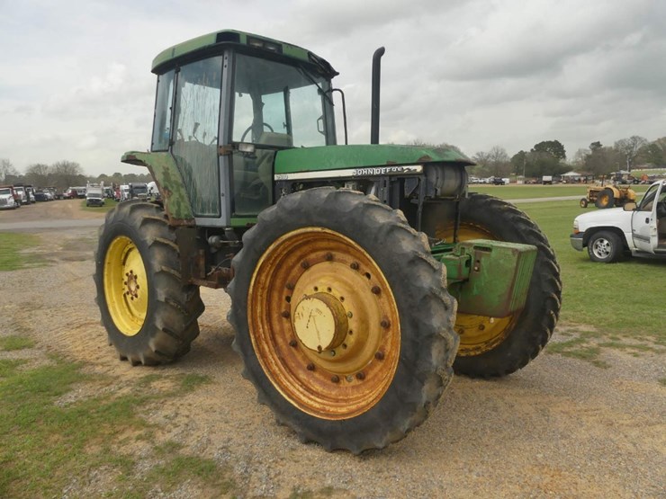 john-deere-7510-image-2