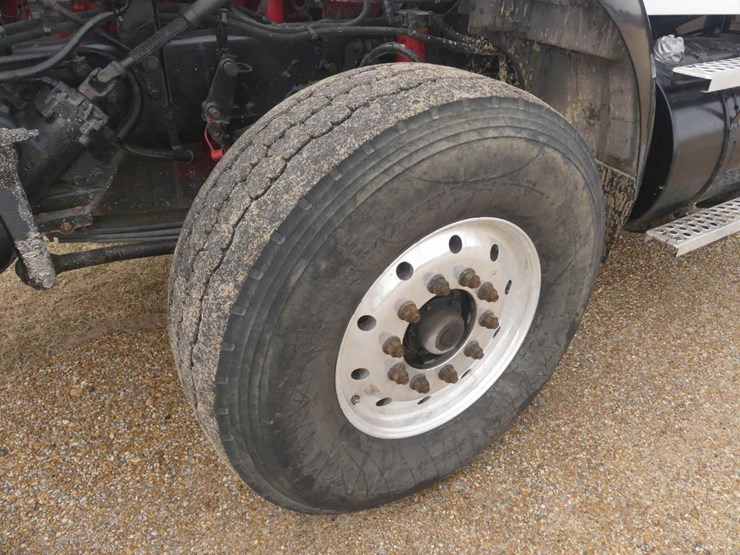 2009-kenworth-t800-image-15