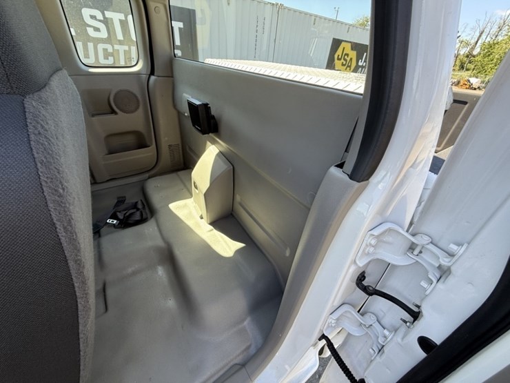 2008-chevrolet-colorado-image-22