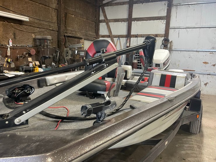 #40235-•-venture-19'-fishing-boat-w/-trailer-image-24