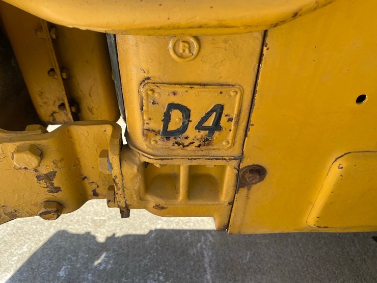 caterpillar-d4-image-32