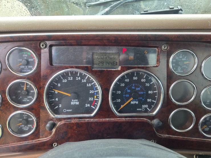 #24355-•-2004-mack-cv713-granite-dump-truck-image-87