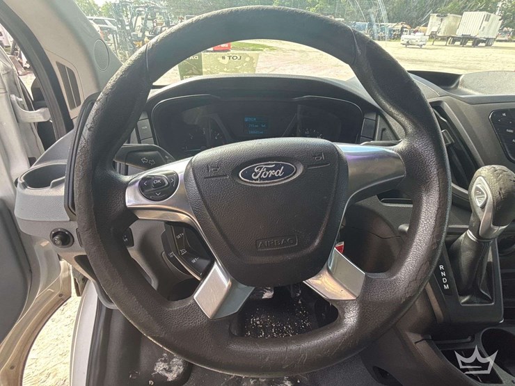 2016-ford-transit-image-23