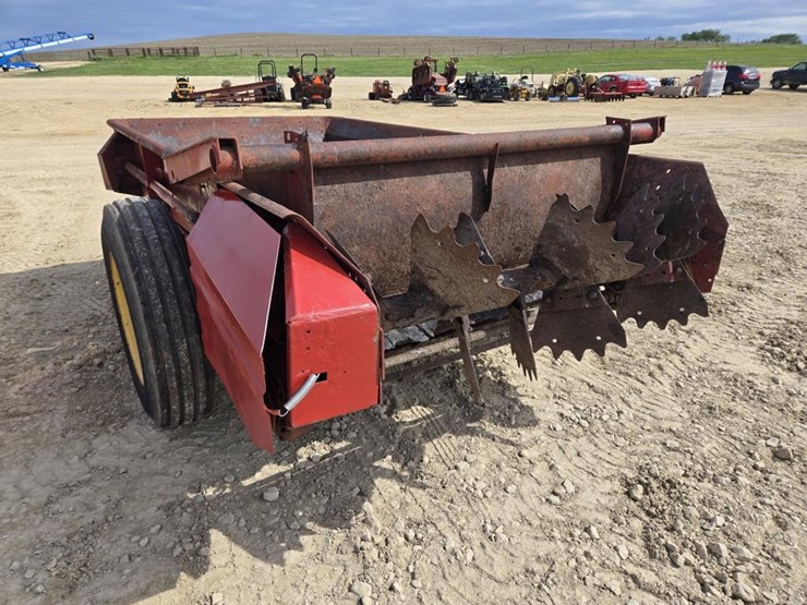 john-deere-145-image-9