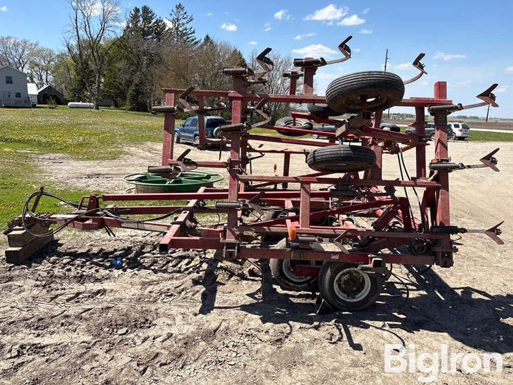 case-ih-5800-image-8
