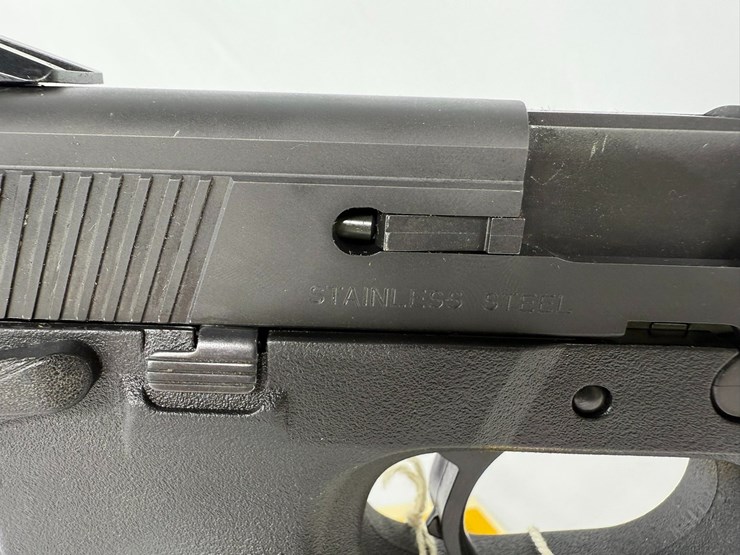 #16-•-fnh-fwp-45-45acp-pistol-61dmp10518-image-24