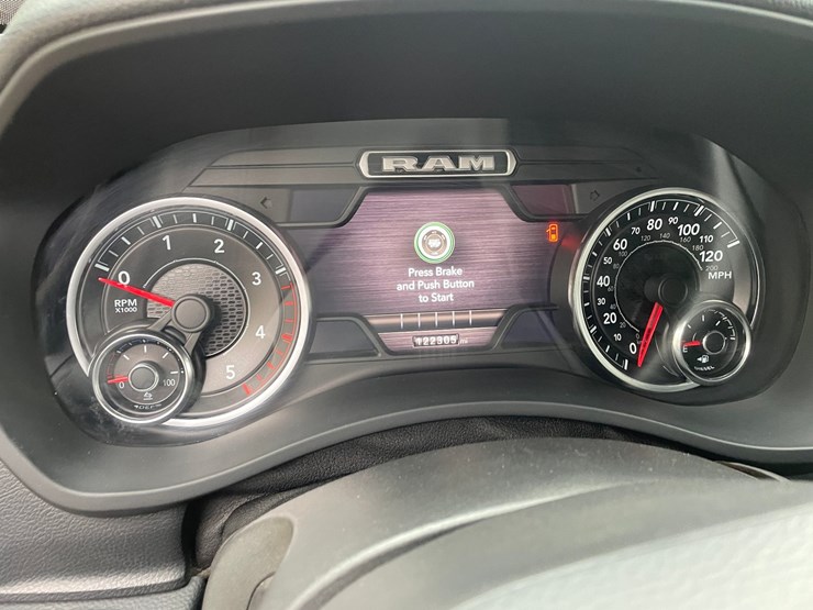 2019-dodge-ram-3500-image-41