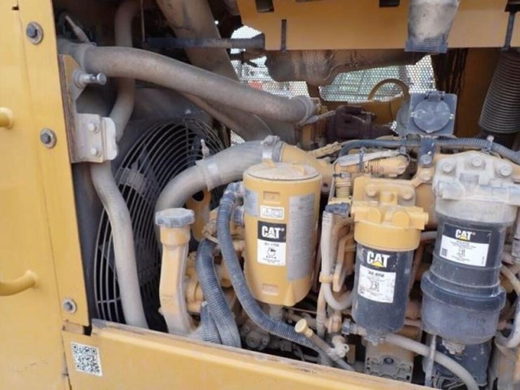 2018-caterpillar-d5k2-xl-image-56