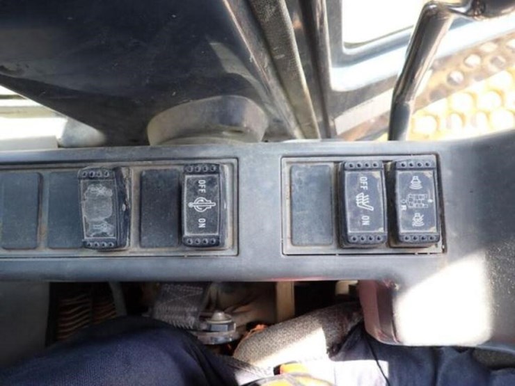 2009-deere-350d-lc-image-17