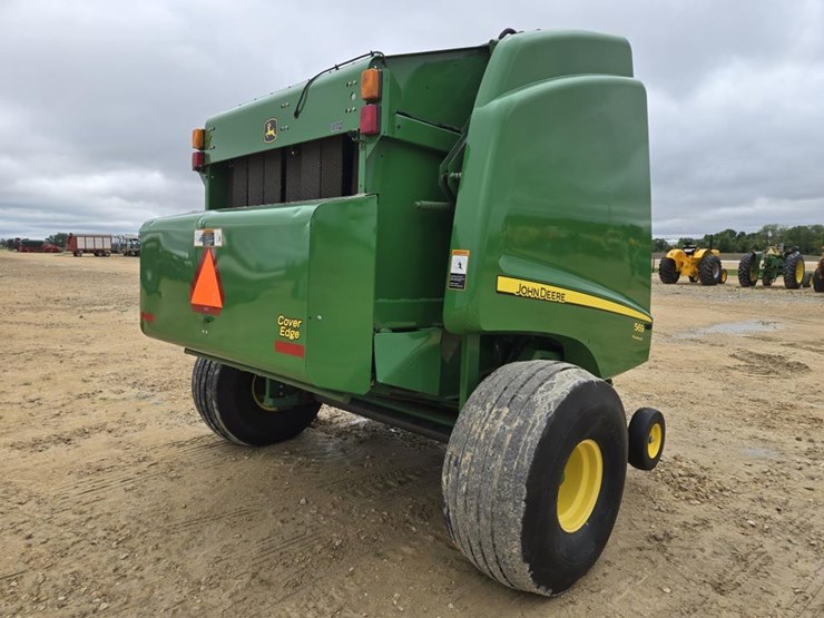 john-deere-569-premium-image-16