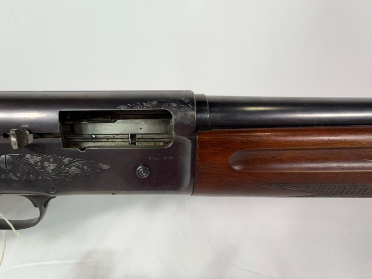 #88-•-browning-a-bolt-16ga-shotgun-x40034-image-23