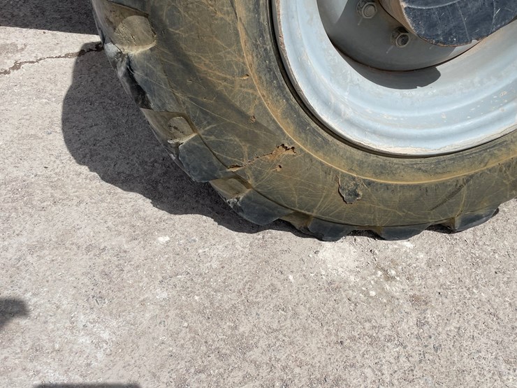 2019-genie-gth1256-image-18