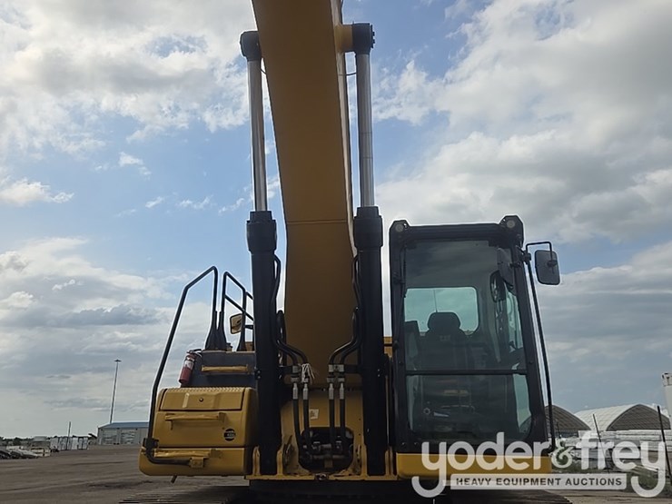 2019-caterpillar-336-image-25