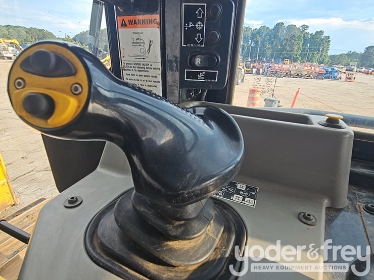 2020-komatsu-d39pxi-24-image-31