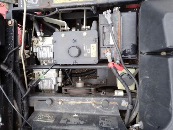 2015-toro-z-master-zero-turn-mower-74267315000334-image-23