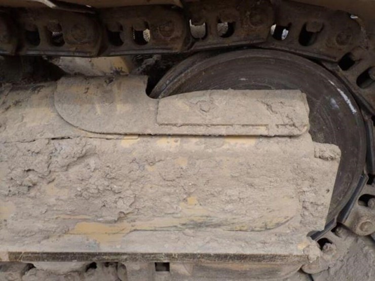 2018-caterpillar-d5k2-xl-image-48