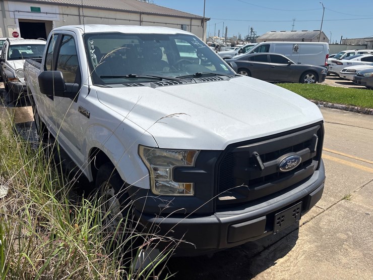 2016-ford-f150-image-2